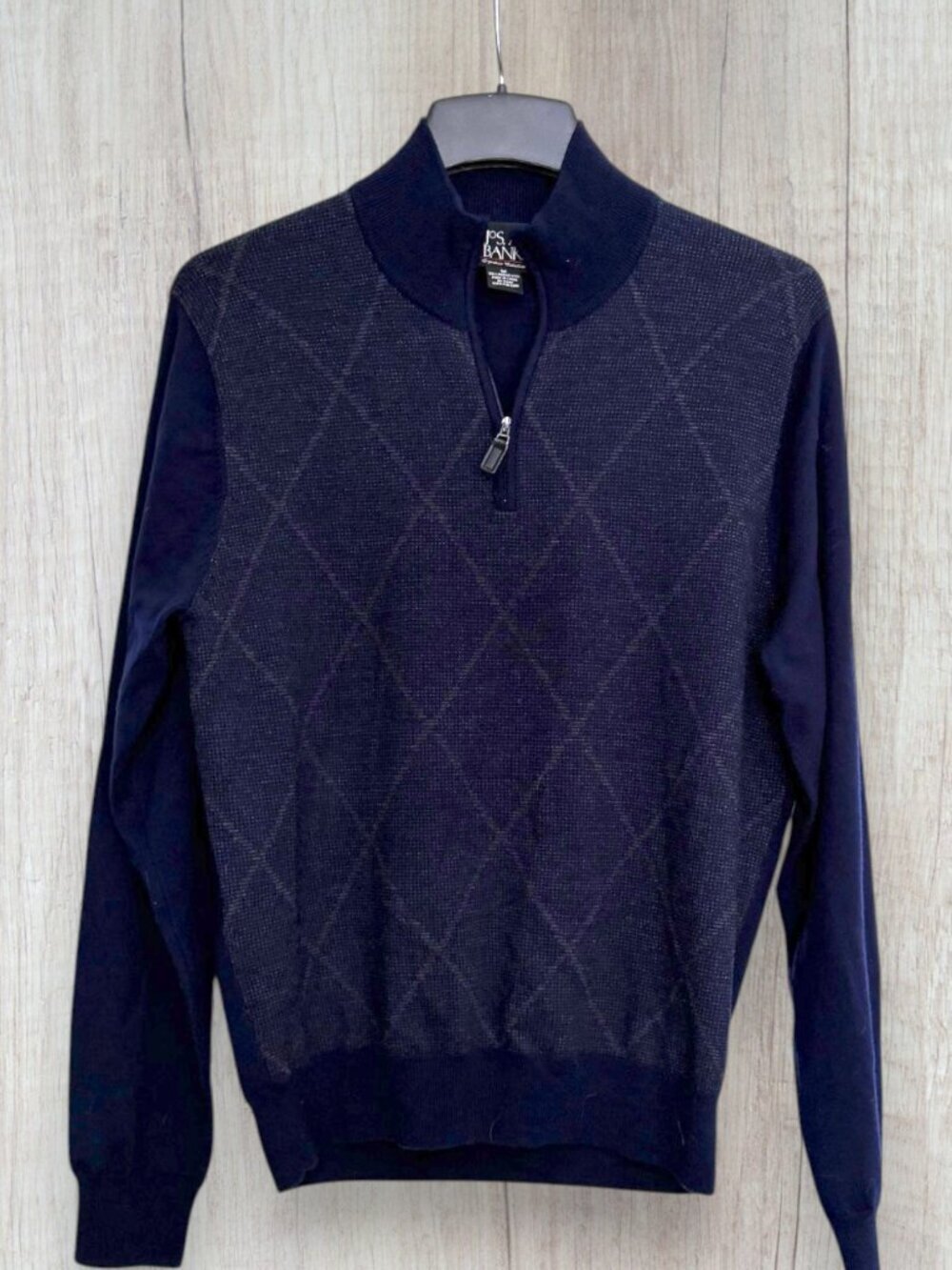 Jos. A. Bank Signature Collection Merino Wool Argyle Quarter Zip Sweater M